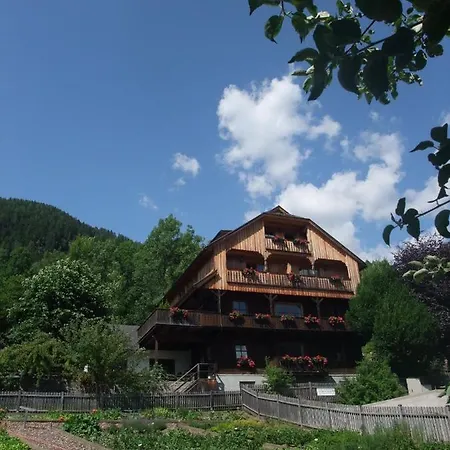 Karntner Haus *