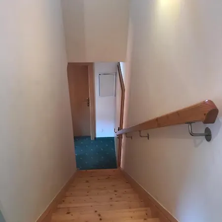 Karntner Haus アパート バド クラインキルヒハイム
